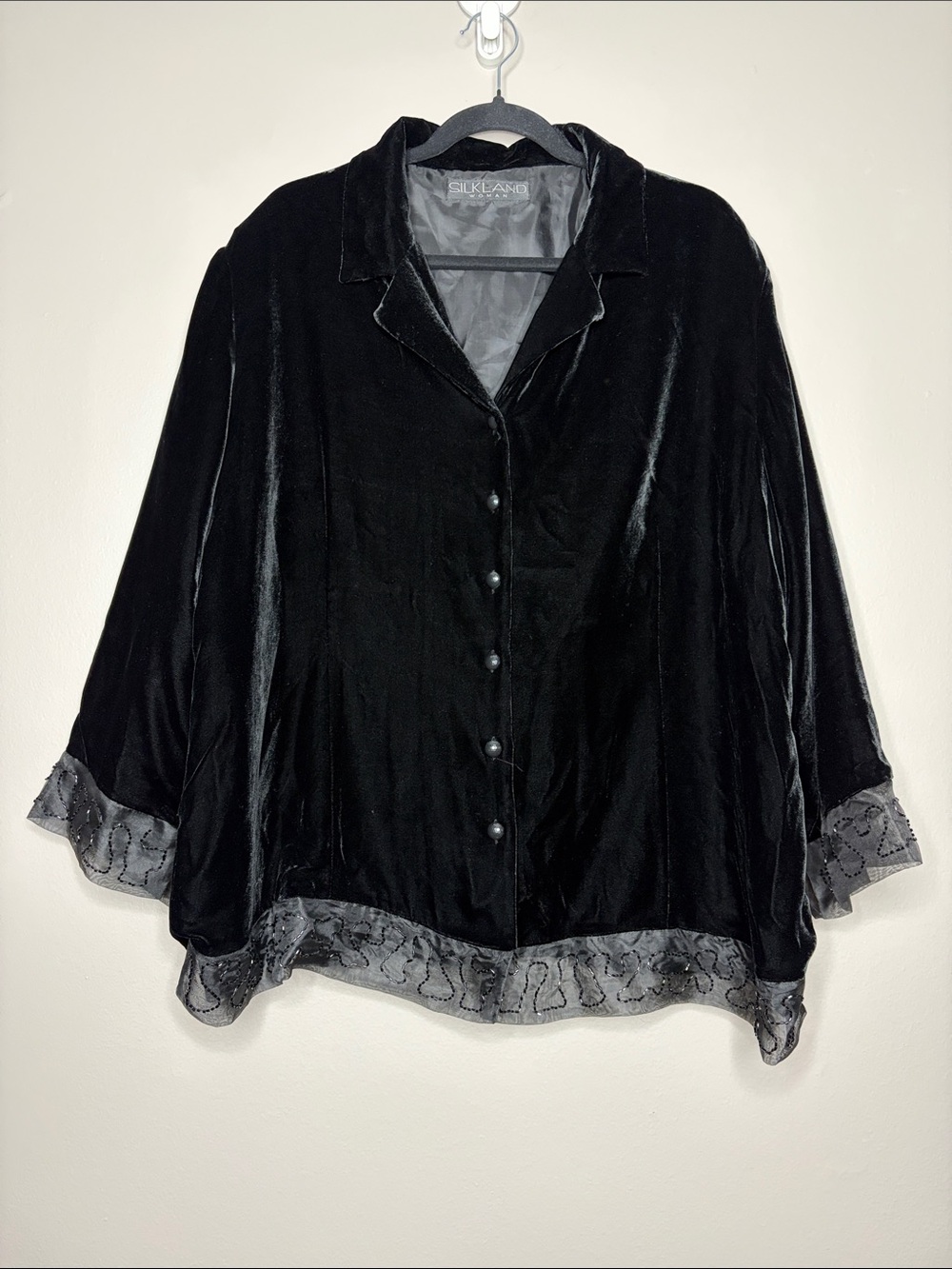 VTG Silkland Woman Black Velvet Beaded Trim Jacket Shacket Plus Size 3X